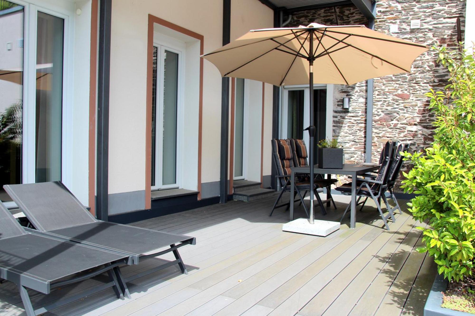 Moselromance - Luxusapartment - Grosse Terrasse - Ruhige Lage Traben-Trarbach Luaran gambar